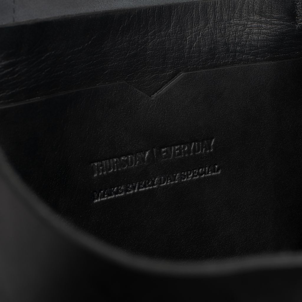 Everyday Tote | Black (M) (Silver)