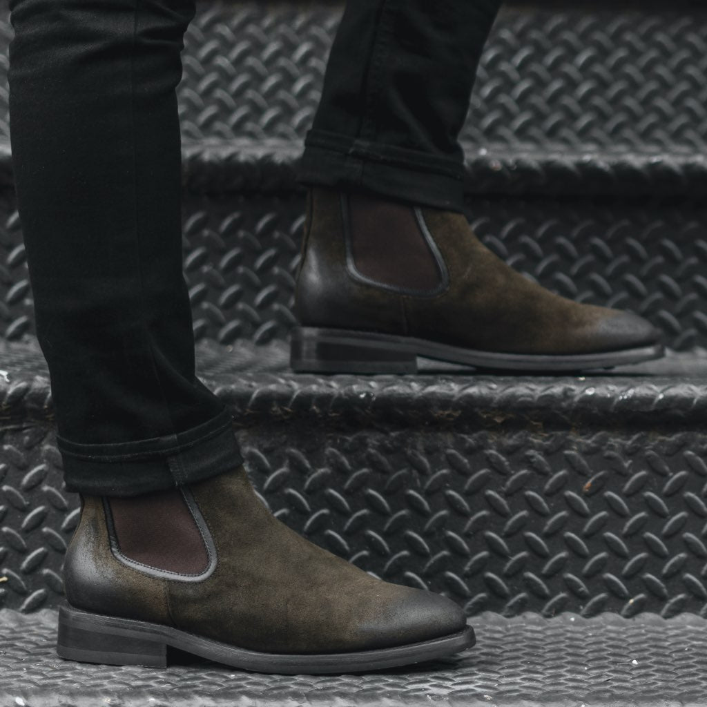 [S] Duke | Dark Olive Suede